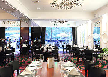 凯旋新世界广场OGGI意大利餐厅装修实景